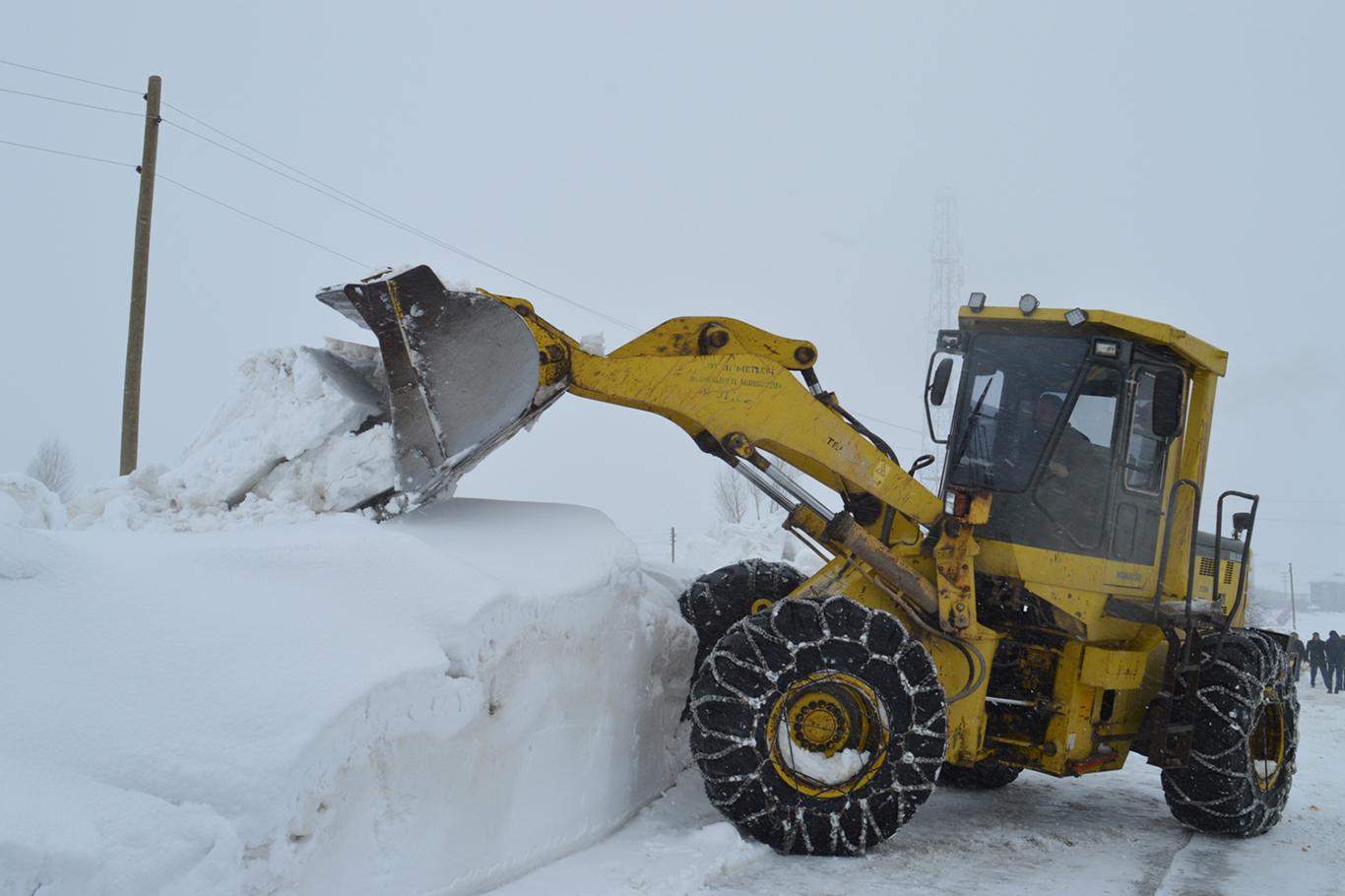 Bitlis'te karla mücadeleye 7 buçuk milyon TL harcandı